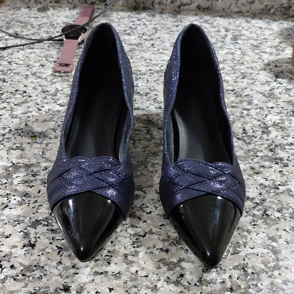 Elegant Black and Blue Women's Heels With Sparkie 41/ 9.5 Narrow toe No Box